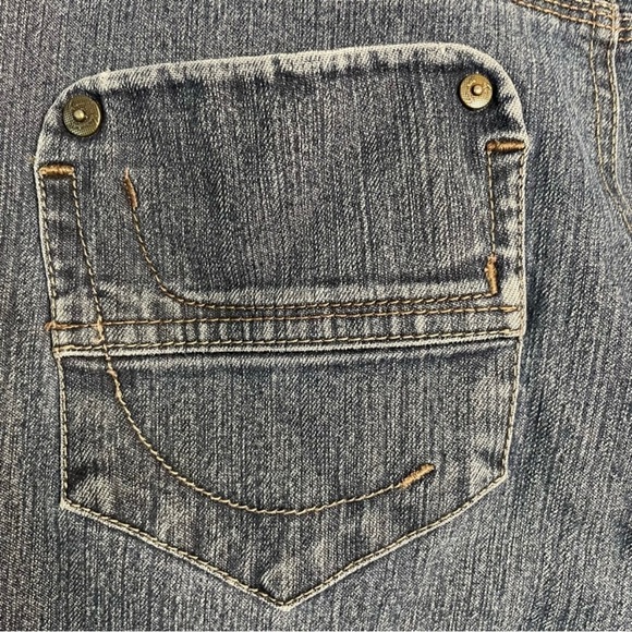 Gloria Vanderbilt Women’s Blue Stretch Denim Distressed Mid Rise Bootcut Jeans 6 - Picture 4 of 11